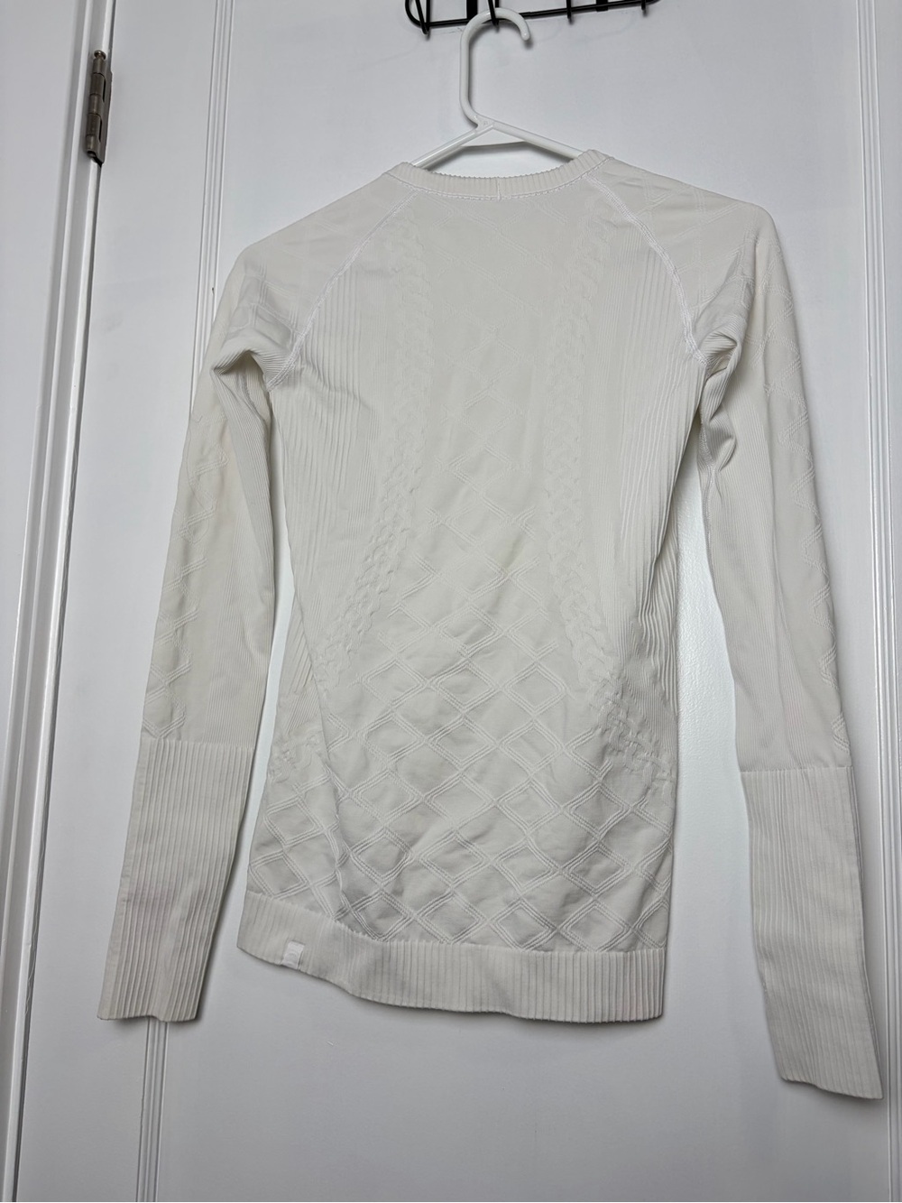 Lululemon Rest Less Pullover - Picture 4 of 16